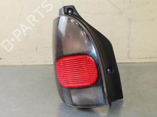 Used Left taillight RENAULT ESPACE III (JE0_) 2.2 12V TD (JE0E, JE0H, JE0P) (113 hp) 18663478