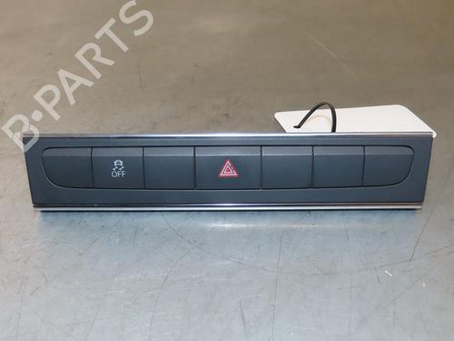 Warning switch AUDI A3 Convertible (8P7) 1.8 TFSI | BP29817708I22