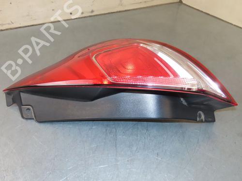 Used Right taillight FORD FIESTA VI (CB1, CCN) 1.0 EcoBoost (100 hp) 25299156