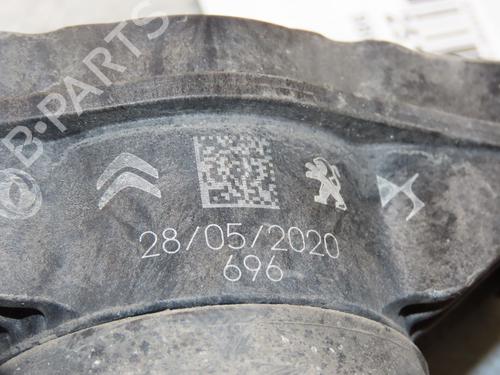 Used Right rear shock absorber Right rear shock absorber PEUGEOT 208 II (UB_, UP_, UW_, UJ_) 1.2 PureTech 100 (101 hp) 36486762 36486762