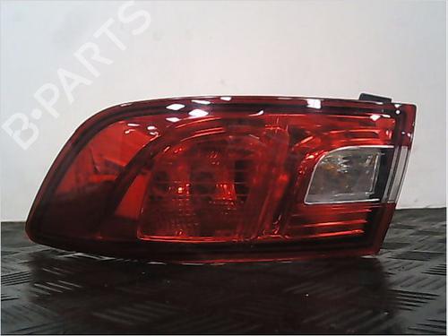 Used Right taillight RENAULT CLIO IV (BH_) 1.5 dCi 75 (75 hp) 9410569