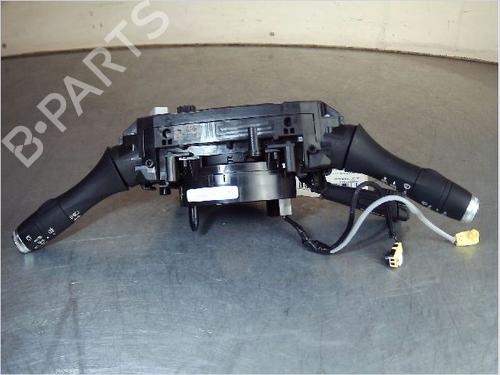Steering column stalk RENAULT CLIO V (B7_) 1.0 TCe 100 (B7MT) | BP10516516I23