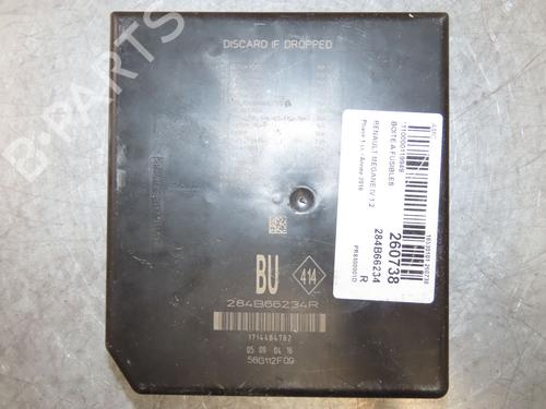 Fuse box RENAULT MEGANE IV Hatchback (B9A/M/N_) 1.2 TCe 130 (B9MR) | BP38056503E1 - Image 3