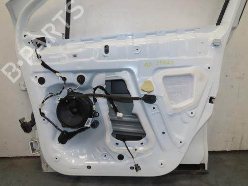 Right front door RENAULT ZOE (BFM_) ZOE | BP26726053C3