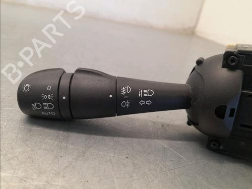 Used Headlight switch RENAULT CLIO IV (BH_) 0.9 TCe 90 (BHNF, BHMA, BHMH, BHJK, BHJR) (90 hp) 31119893