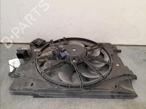 radiator-fan-dacia-sandero-ii-15-dci-214816703r-2012-14944596 main image
