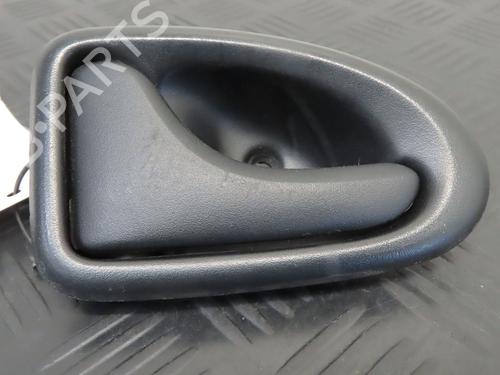 Used Front left interior door handle RENAULT MASTER II Van (FD) 2.5 dCi 120 (115 hp) 19161976