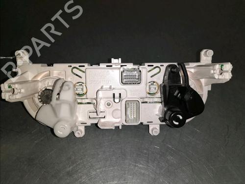 climate-control-renault-clio-iv-bh_-15-dci-75-275107353r-2012-2013-2014-2015-2016-2017-2018-2019-2020-2021-11226788 main image