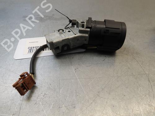 Ignition barrel PEUGEOT 208 I (CA_, CC_) 1.2 PureTech 82 | BP24831581M48