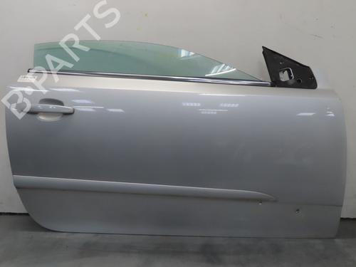 Dør høyre foran OPEL ASTRA H TwinTop (A04) 1.9 CDTi (L67) (150 hp) 20113880