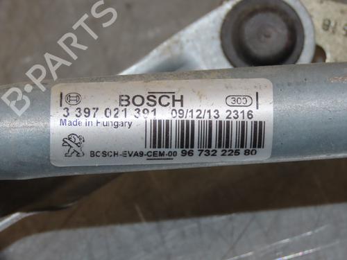 Used Front wiper motor Front wiper motor PEUGEOT 208 I (CA_, CC_) 1.2 VTI 82 (82 hp) 20217534 20217534