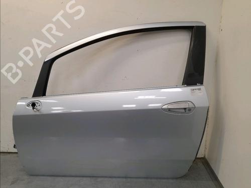 Used Left front door FIAT GRANDE PUNTO (199_) 1.3 D Multijet (75 hp) 9403624