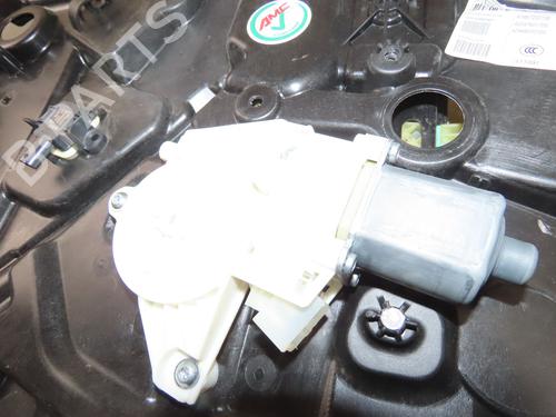 Rudehejsemekanisme ventre foran MERCEDES-BENZ A-CLASS (W176) A 160 (176.041) (102 hp) 26701443