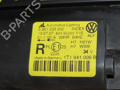 Right headlight VW TOURAN (1T1, 1T2) 1.9 TDI | BP25905734C29 