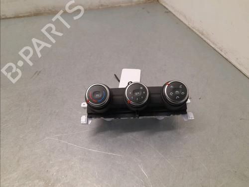 Climate control RENAULT CLIO V (B7_) 1.0 LPG (B7MT) | BP38005420I5 - Image 4