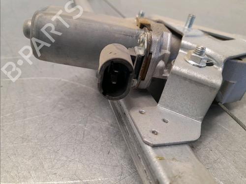 Rudehejsemekanisme ventre foran RENAULT TRAFIC II Van (FL) 2.0 dCi 90 (FL0H, FL00, FL01, FL0M, FL0P, FL0S) (90 hp) 32354594