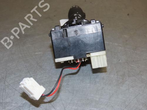 Headlight switch RENAULT CAPTUR I (J5_, H5_) 1.5 dCi 90 (J5N4, J5M5, J5MW, J5M6, J5AL, J5AJ) | BP16832548I24