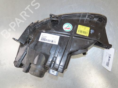 Right headlight SMART FORTWO Coupe (451) 0.8 CDi (451.301) | BP27992248C29