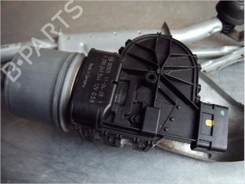Used Front wiper motor DACIA DUSTER (HS_) 1.5 dCi (HSMC) (107 hp) 10981137