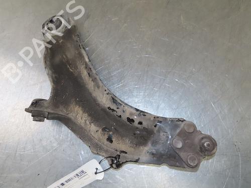 Højre fortil bærearm RENAULT KANGOO / GRAND KANGOO II (KW0/1_) 1.5 dCi 110 (KW06, KW12) (110 hp) 17472930