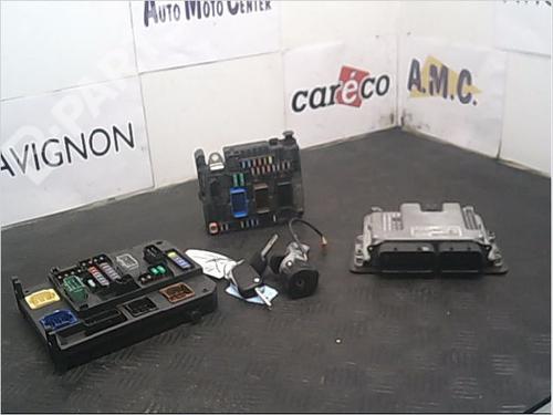 Used Ignition barrel Ignition barrel CITROËN C4 II (NC_) 1.6 BlueHDi 120 (120 hp) 9403988 9403988