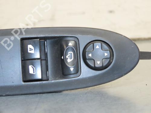 left-front-window-switch-citroen-ds3-sa_-16-hdi-115-98127152xt-2009-2010-2011-2012-2013-2014-2015-2016-16332085 main image