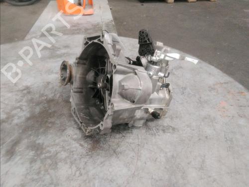 Used Gearbox VW GOLF VII (5G1, BQ1, BE1, BE2) 1.4 TSI MultiFuel (125 hp) 13248865