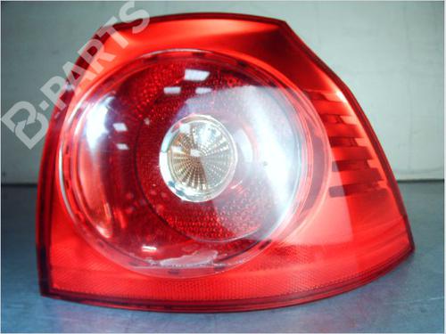 Used Right taillight VW GOLF V (1K1) 1.9 TDI (105 hp) 10906915