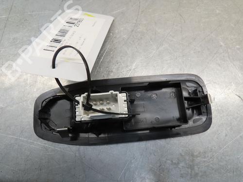 Used Switch PEUGEOT 208 I (CA_, CC_) 1.2 VTI 82 (82 hp) 25777645