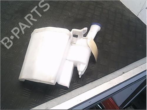 Used Windscreen washer tank PEUGEOT 107 (PM_, PN_) 1.0 (68 hp) 23159023