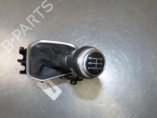 Gear lever RENAULT CLIO V (B7_) 1.0 TCe 100 (B7MT) | BP17067667M90 