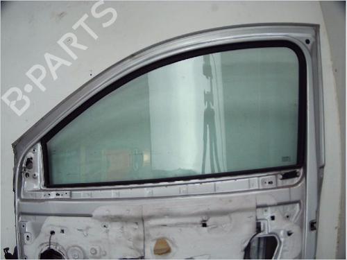 Used Right front door RENAULT CLIO III (BR0/1, CR0/1) 1.5 dCi (C/BR0G, C/BR1G) (68 hp) 10408887