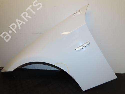 Aile avant gauche BMW 3 Touring (E91) 320 d xDrive (177 hp) 31935911