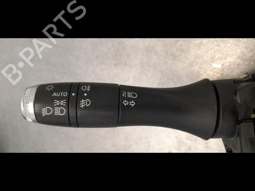 Steering column stalk RENAULT CLIO V (B7_) 1.5 Blue dCi 85 (B7AG) | BP29901767I23