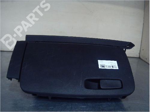 Used Glove box AUDI A1 Sportback (8XA, 8XF) 1.6 TDI (115 hp) 9410459