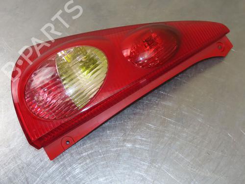 Used Left taillight PEUGEOT 107 (PM_, PN_) 1.4 HDi (54 hp) 17609543