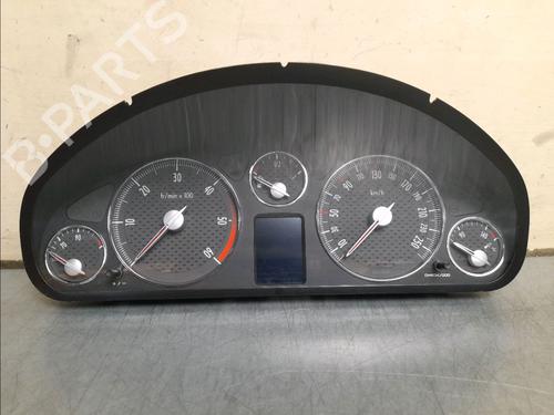 Used Instrument cluster PEUGEOT 407 Coupe (6C_) 2.7 HDi (204 hp) 15624001