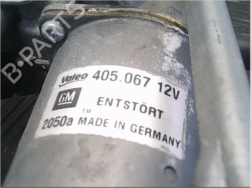 Used Front wiper motor OPEL CORSA D (S07) 1.3 CDTI (L08, L68) (75 hp) 9408197