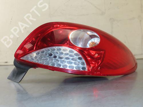 Used Right taillight PEUGEOT 206 Hatchback (2A/C) 1.6 HDi 110 (109 hp) 30164246