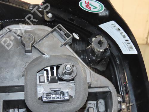 Used Right taillight CITROËN C3 III (SX) 1.2 PureTech 82 (83 hp) 30691796