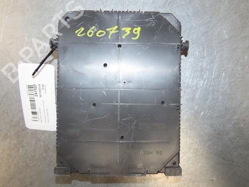 Fuse box PEUGEOT EXPERT Bus (V_) 2.0 BlueHDi 150 | BP38571067E1 - Image 3