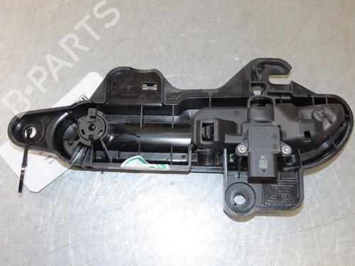 Used Front right exterior door handle TESLA MODEL Y (5YJY) EV All-wheel Drive (450 hp) 26511635
