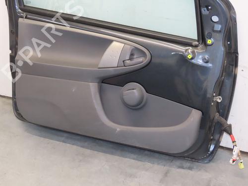 Left front door PEUGEOT 107 (PM_, PN_) 1.0 | BP16647884C2