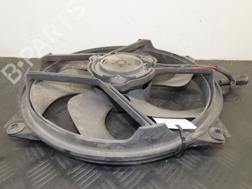 Used Radiator fan Radiator fan 36819545 36819545