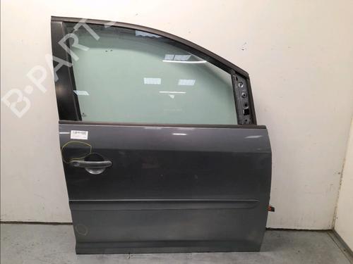 Used Right front door VW TOURAN (1T1, 1T2) 1.9 TDI (100 hp) 15722221