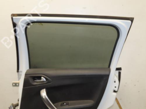 Used Right rear door Right rear door PEUGEOT 2008 I (CU_) 1.2 THP 110 / PureTech 110 (110 hp) 40240320 40240320