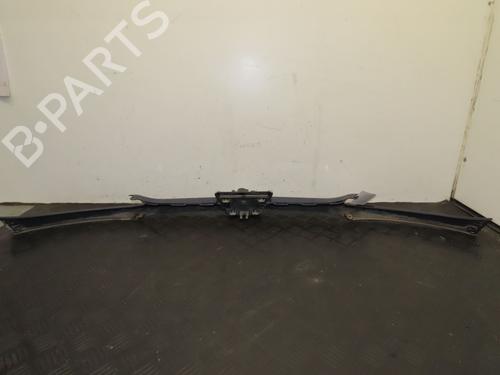 Grille PEUGEOT 206 Hatchback (2A/C) 2.0 HDI 90 | BP29215395C40 