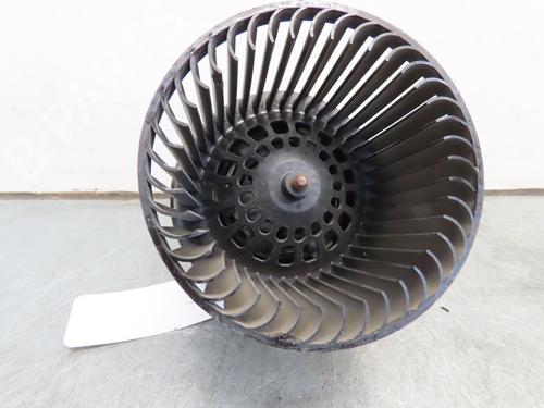 Heater blower motor PEUGEOT 208 I (CA_, CC_) 1.2 VTI 82 | BP19068824M62 
