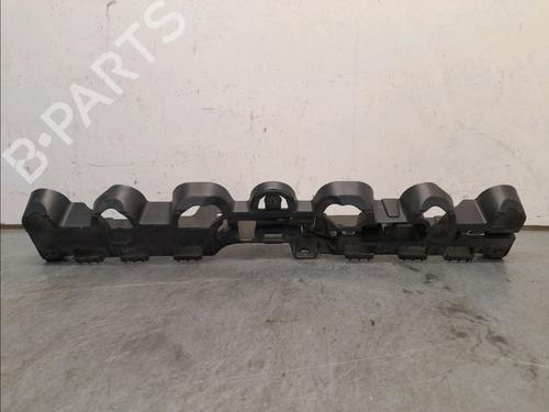 Used Rear bumper bracket Rear bumper bracket 16015285 16015285