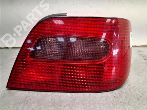 Right taillight CITROËN XSARA (N1) 2.0 HDi 90 (90 hp) 9405283